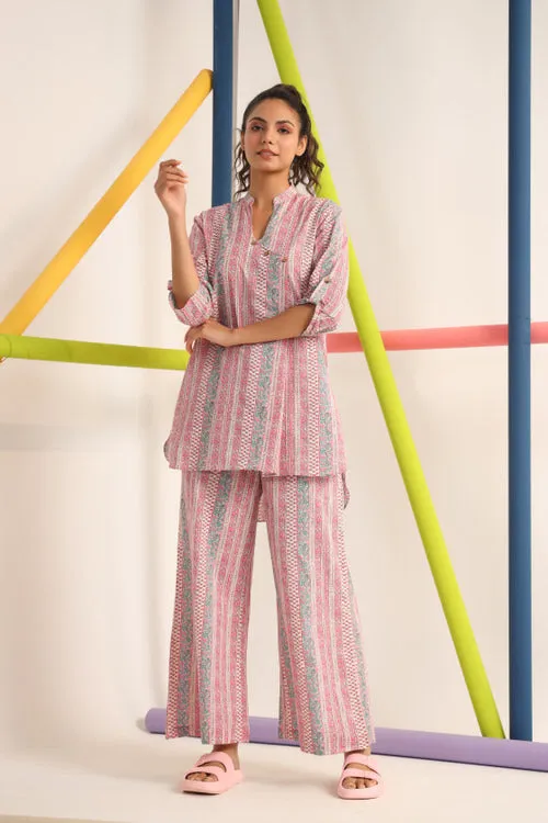 Floral Twines on Pastel Cotton Loungewear Set