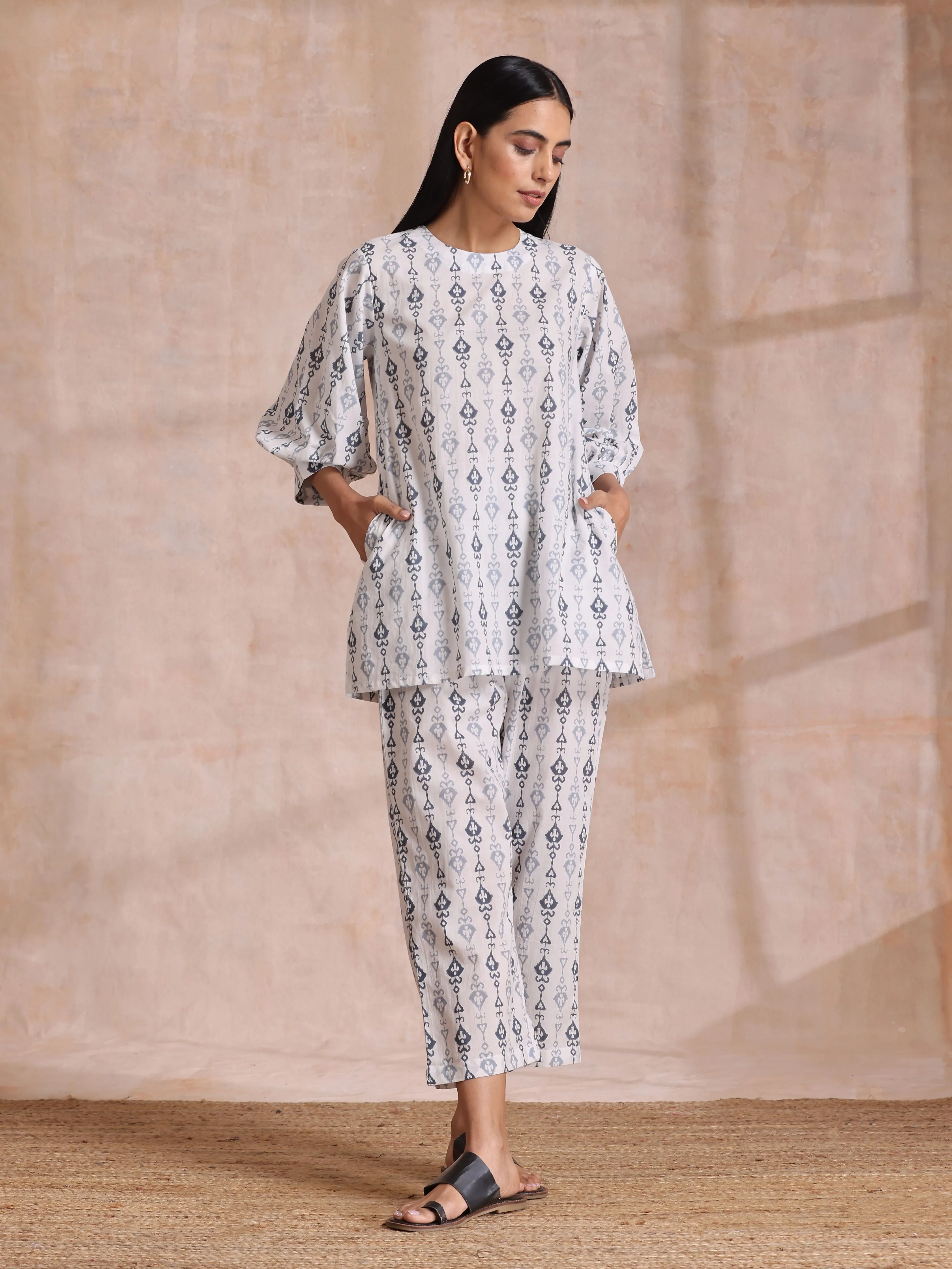 Grey On White Ikat Print Cotton Baggy Sleeve Co-Ord Set