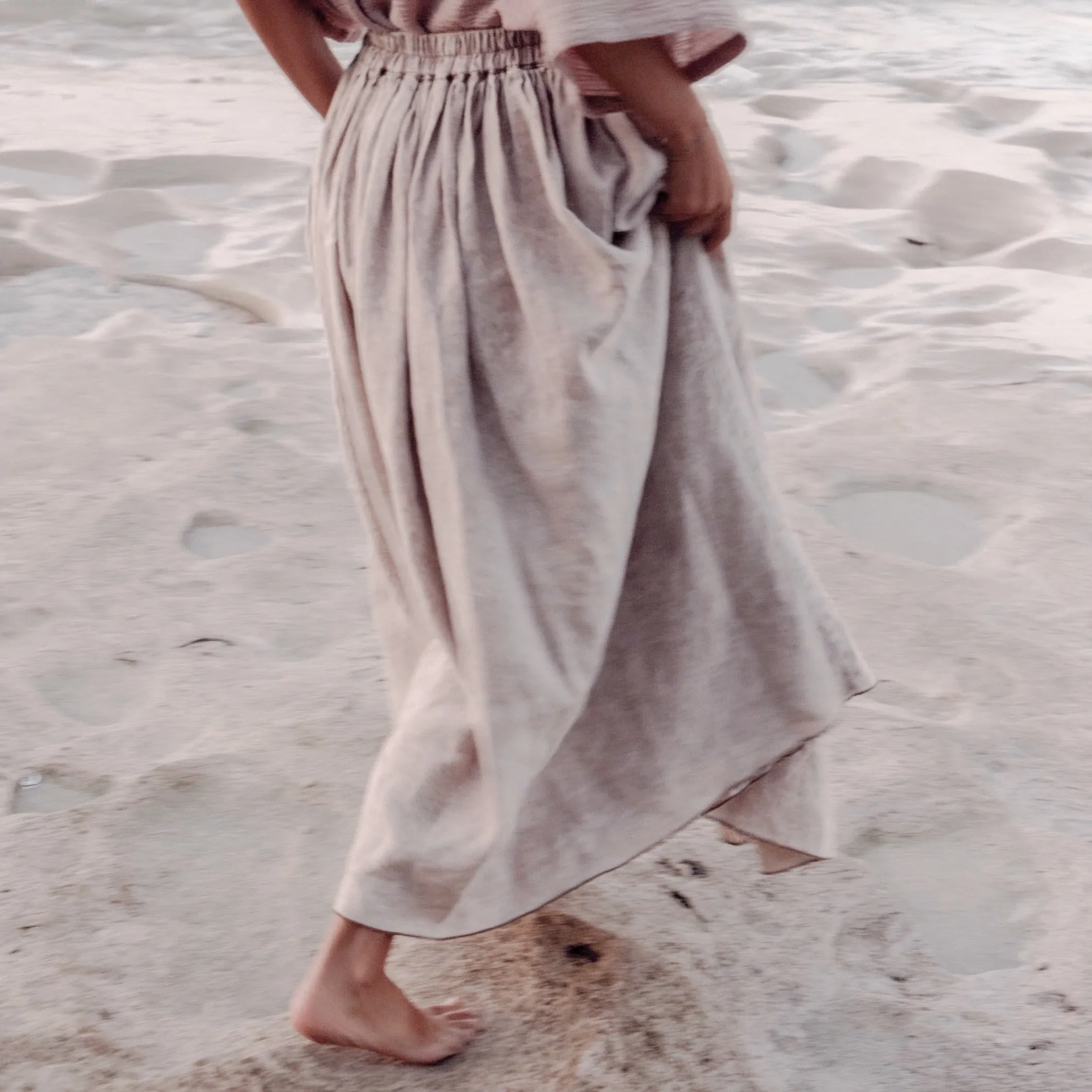 MAWAR [rose] - hand dyed linen skirt