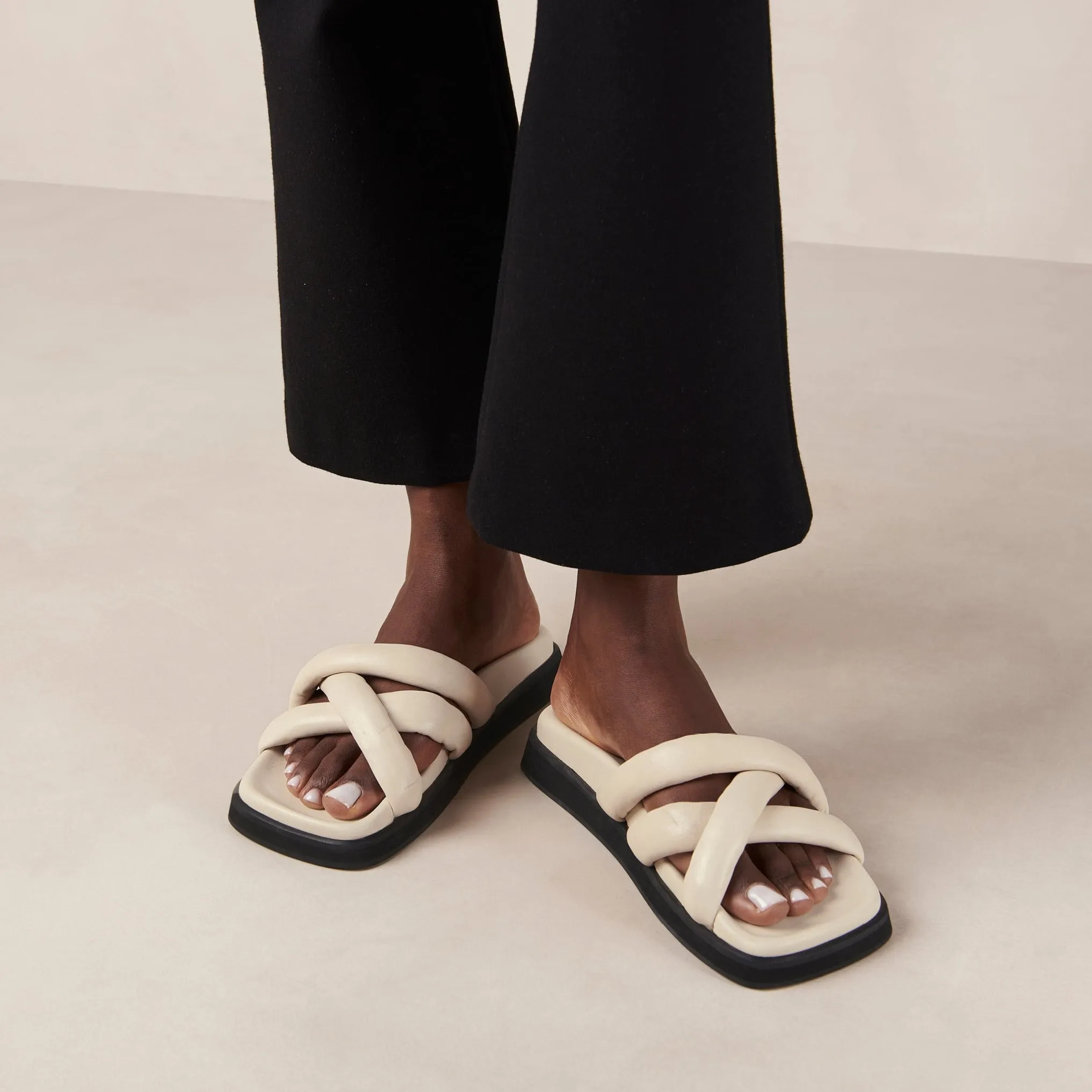 Slip On Cross Cream Leather Sandals