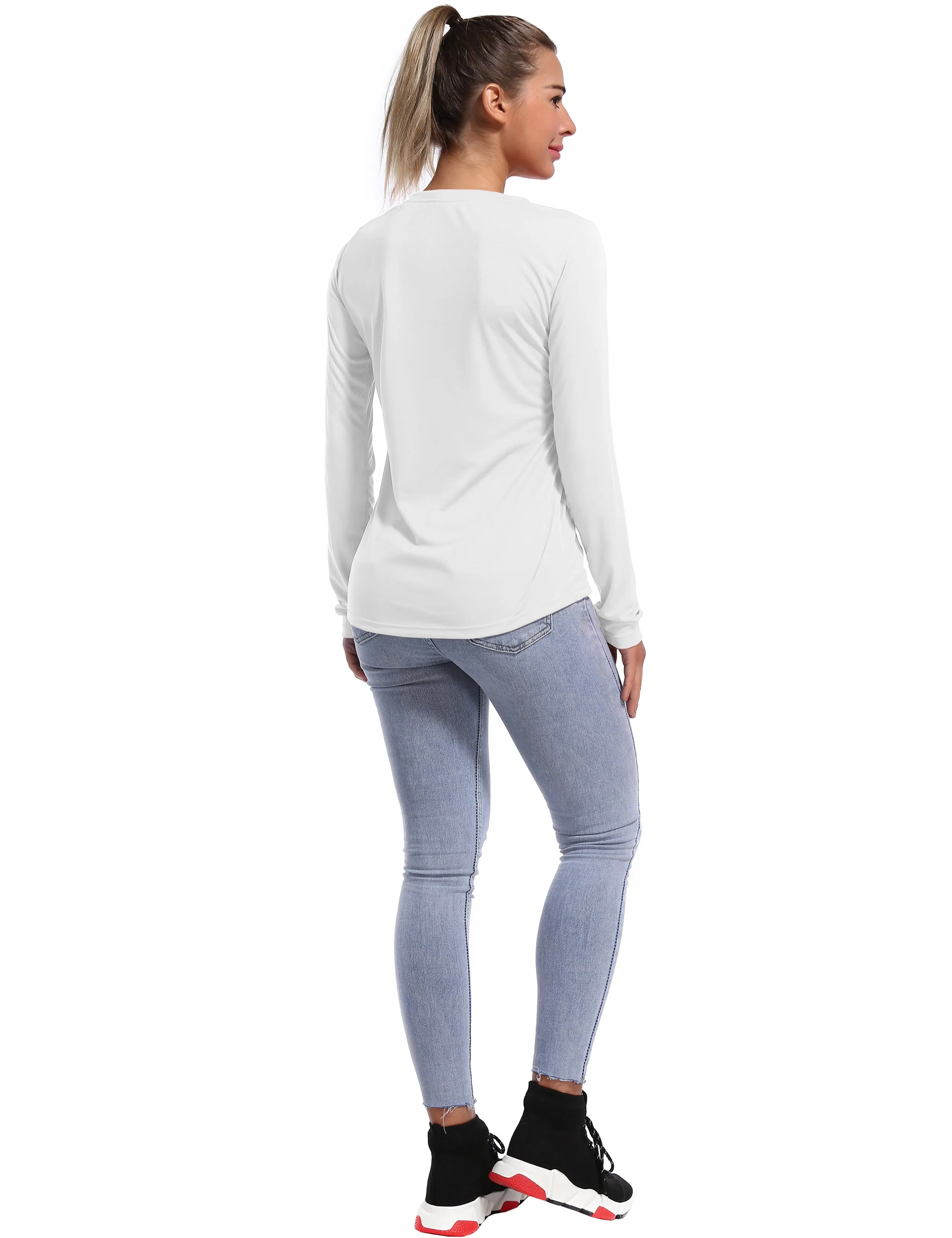 V Neck Long Sleeve Athletic Shirts white_yogastudio