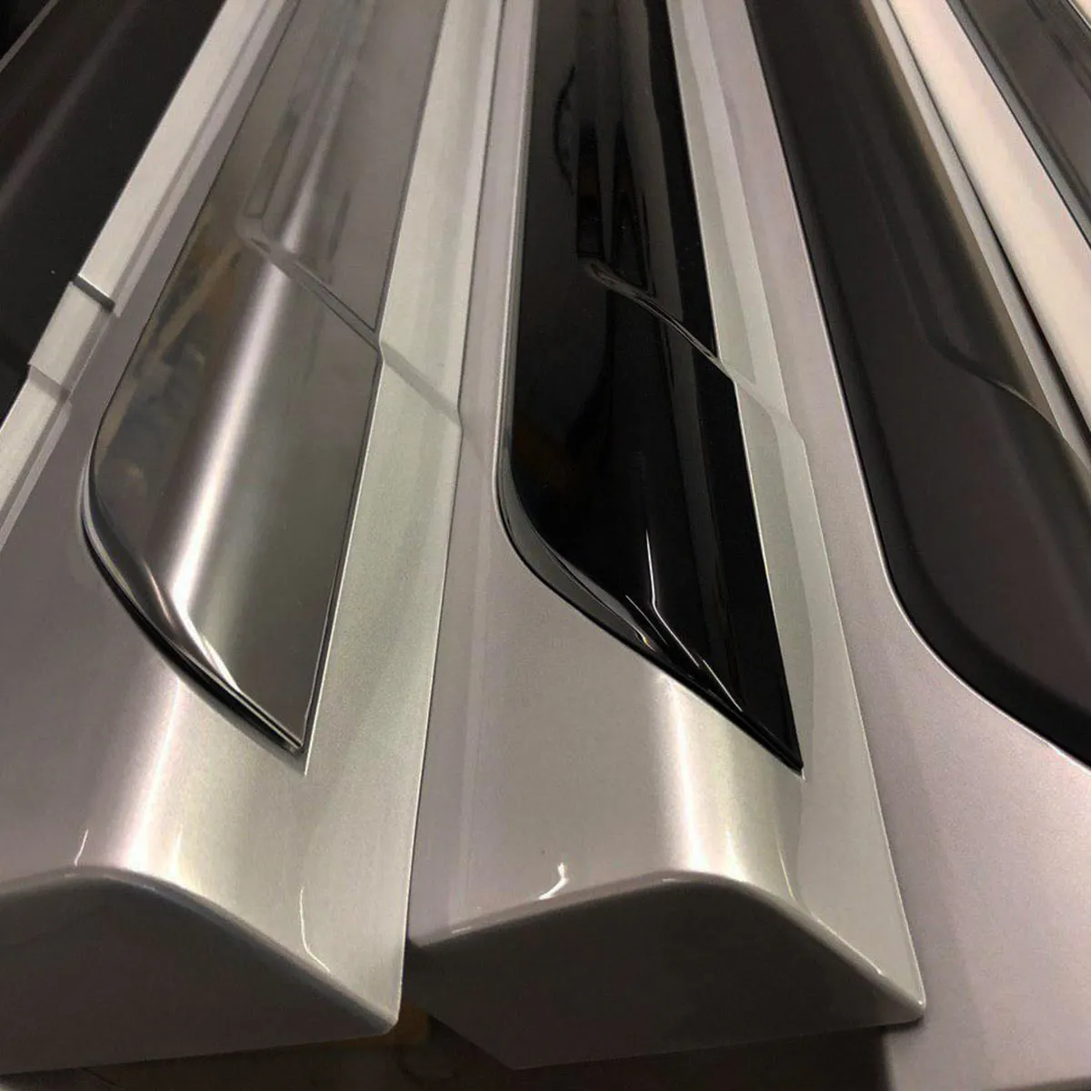 VW T5, T5.1 SWB Side Skirts Reflex Silver Plastic Painted and Ready to Fit